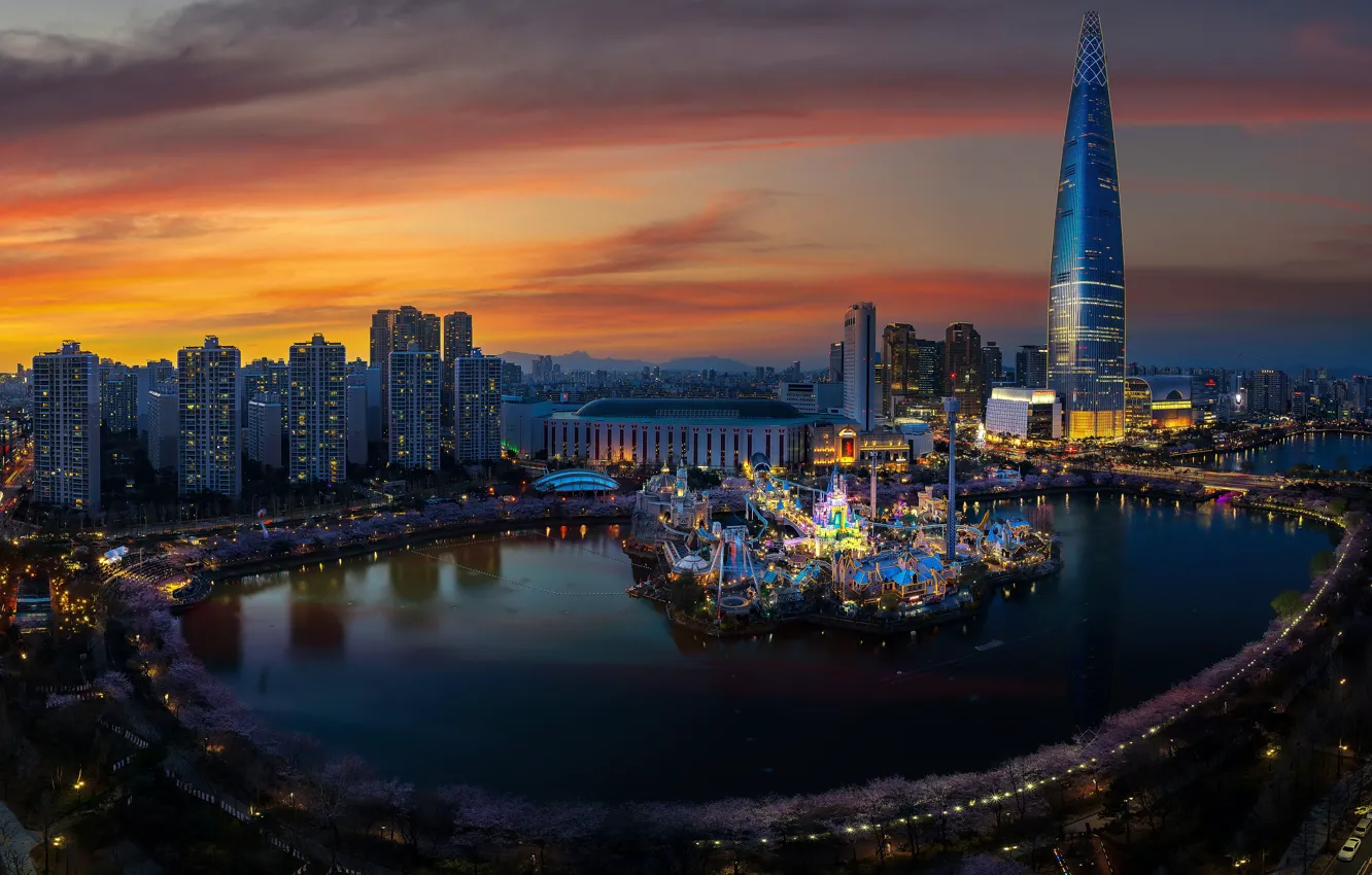 Фото обои закат, город, огни, берег, небоскребы, дымка, водоем, Сеул