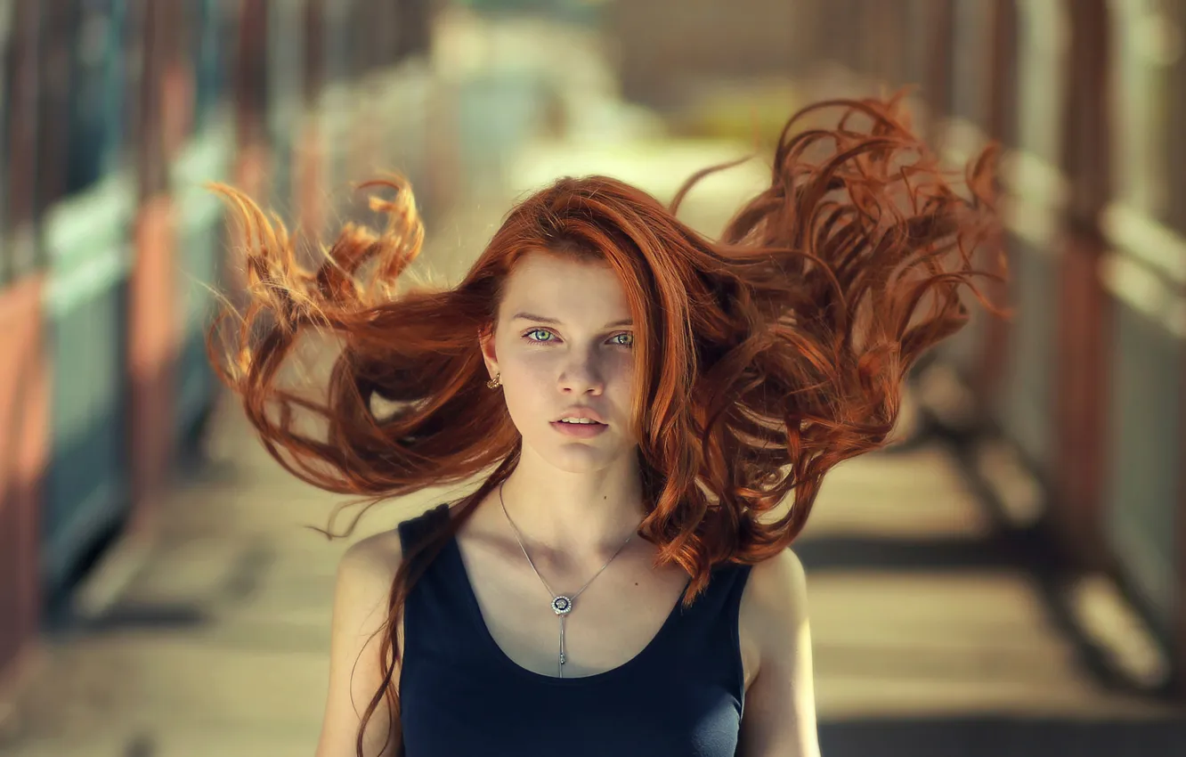Фото обои волосы, Катя, рыжеволосая, взмах