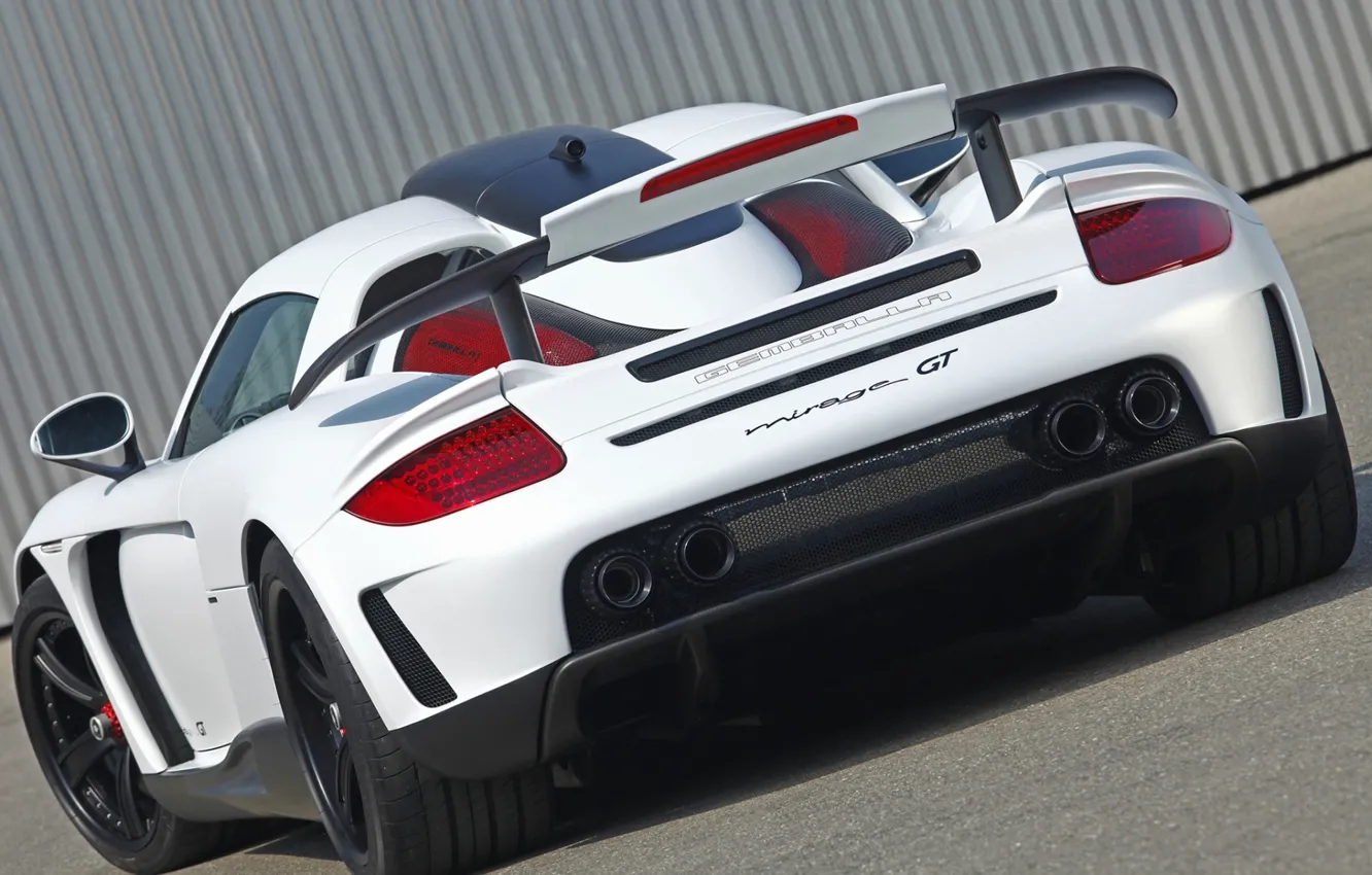 Фото обои белый, тюнинг, Porsche, суперкар, спойлер, порше, вид сзади, Carrera GT