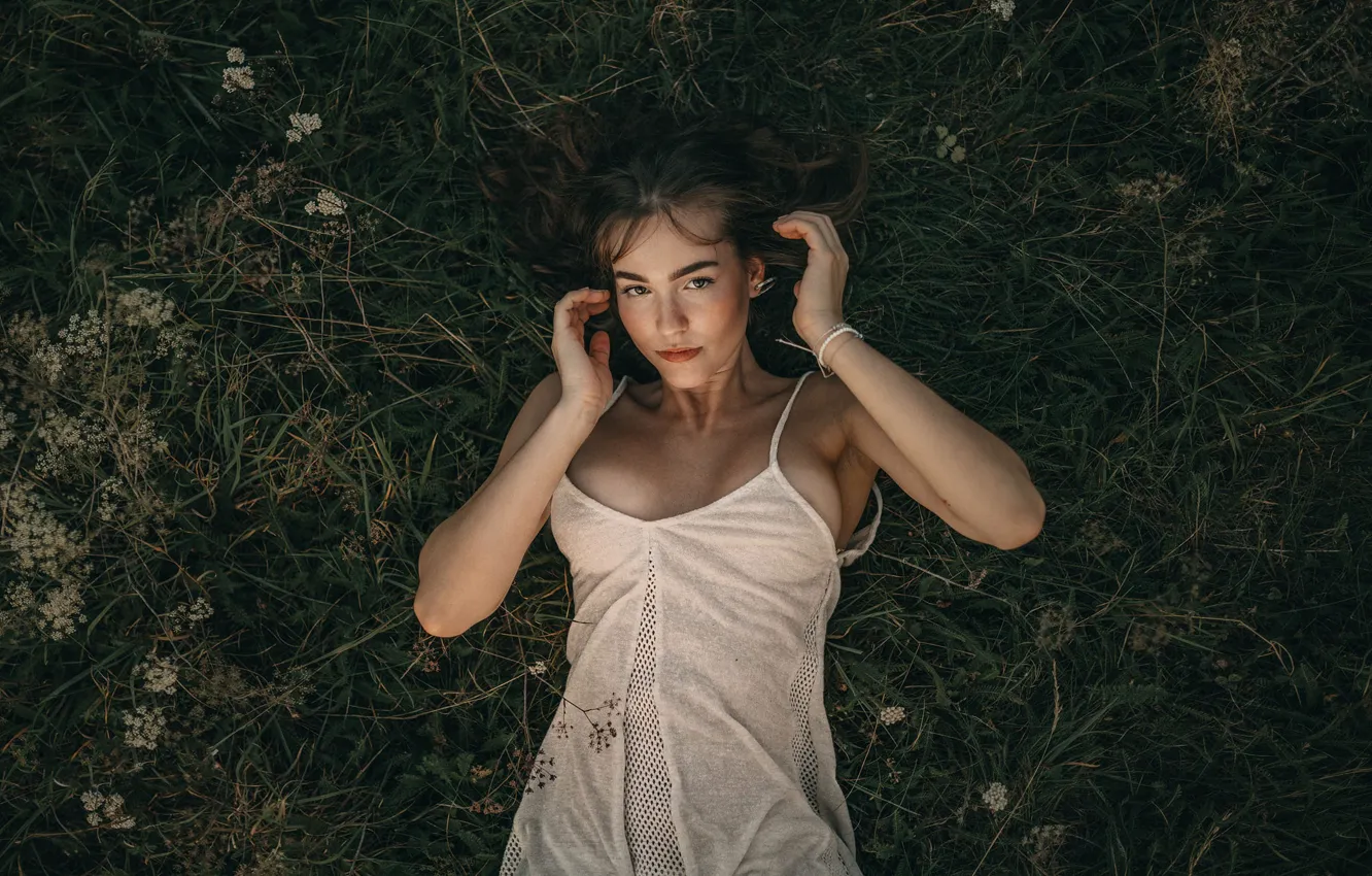 Фото обои взгляд, природа, фигура, платье, Jiri Tulach, Jiří Tulach