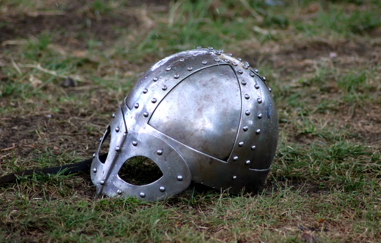 Фото обои металл, доспехи, шлем, викинги