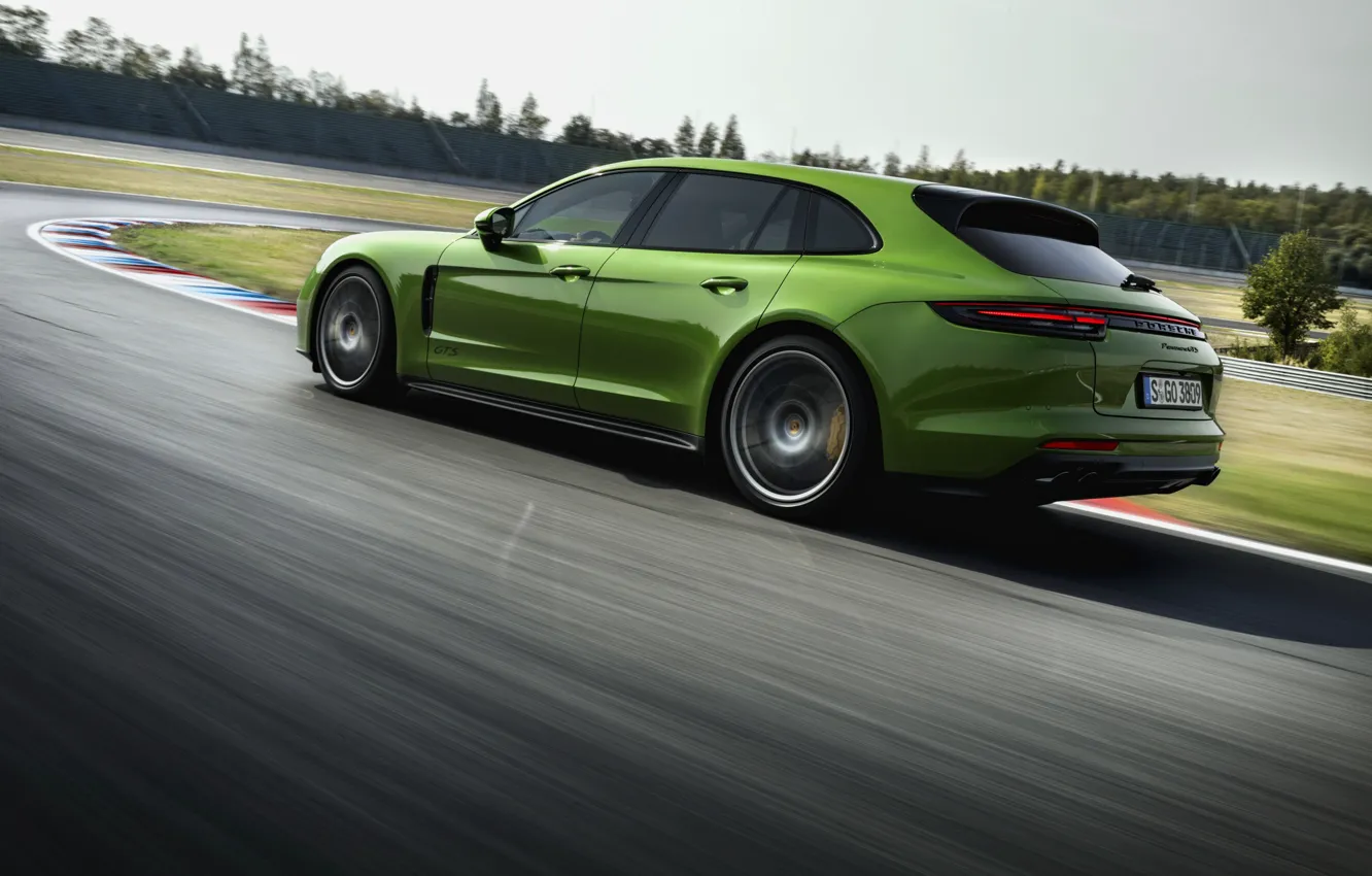 Фото обои Porsche, трек, 2018, Panamera GTS Sport Turismo