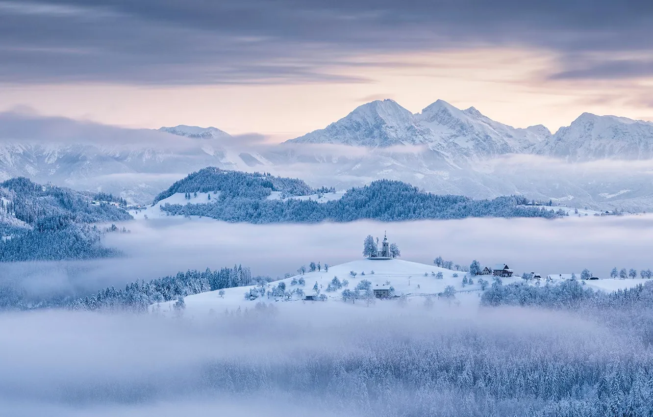 Фото обои зима, снег, горы, Словения, церковь Святого Томаса