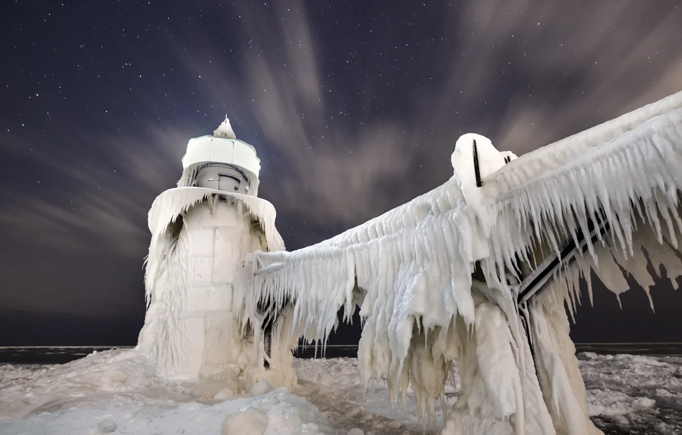 Фото обои ночь, лёд, Lake Michigan, St. Joseph Lighthouse