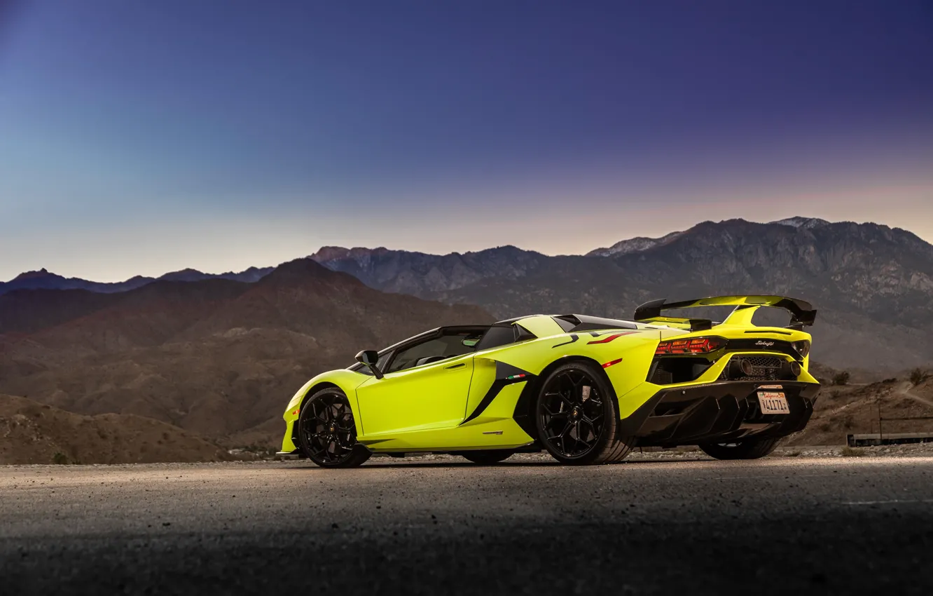 Фото обои Roadster, вечер, Lamborghini, суперкар, вид сзади, Aventador, 2020, SVJ