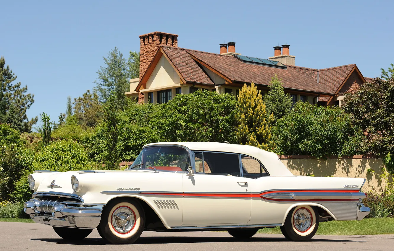 Фото обои красавица, белая, пентхаус, convertible, pontiac, 1957, bonneville