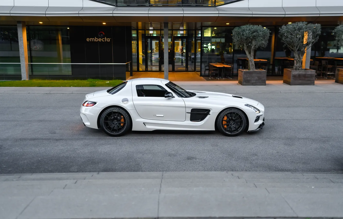 Фото обои Mercedes-Benz, Mercedes, AMG, SLS, 2013, Mercedes-Benz SLS AMG Black Series