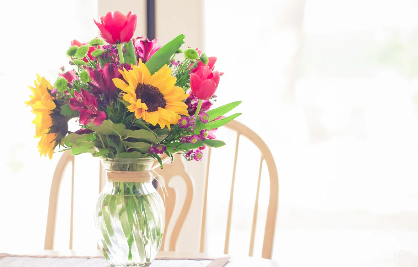 Фото обои цветы, подсолнух, букет, тюльпаны, ваза