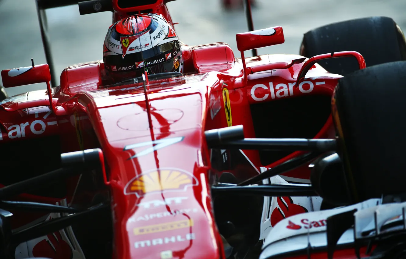 Фото обои Шлем, Ferrari, Formula 1, Kimi Raikkonen, SF15T