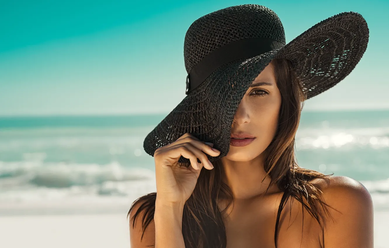 Фото обои море, пляж, лето, девушка, шляпка
