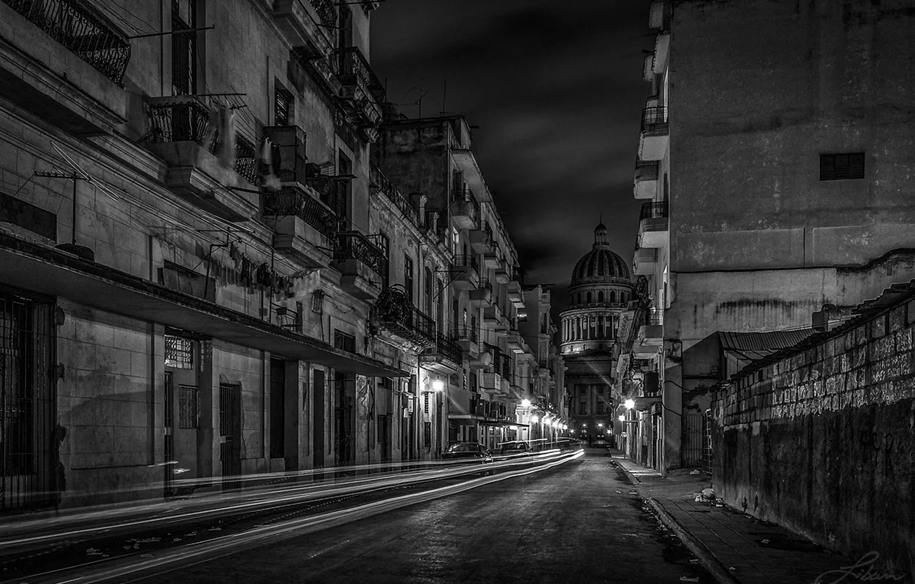 Фото обои ночь, выдержка, черно-белое, Капитолий, архитектура, Куба, Гавана