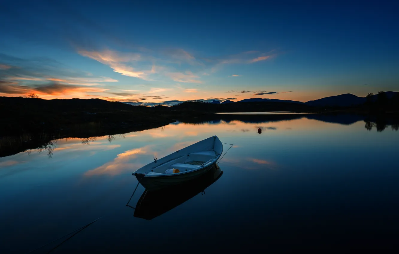 Фото обои закат, озеро, лодка, спокойствие, вечер