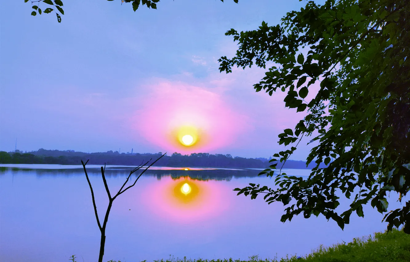 Фото обои Sky, Sun, Water, Sunrise, Dawn, Morning, Lake, Trees