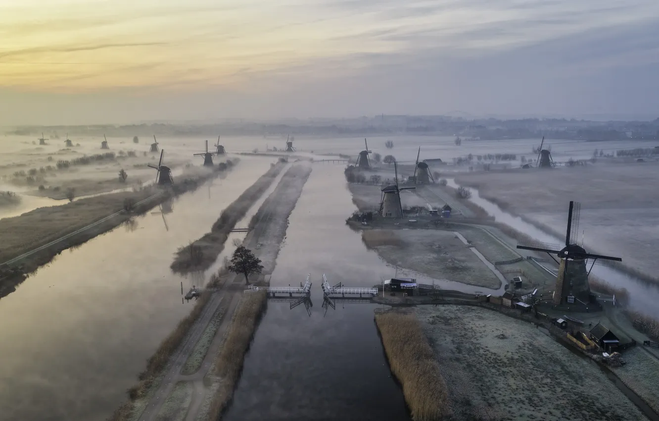 Фото обои небо, облака, мост, вид, высота, даль, водоем, много