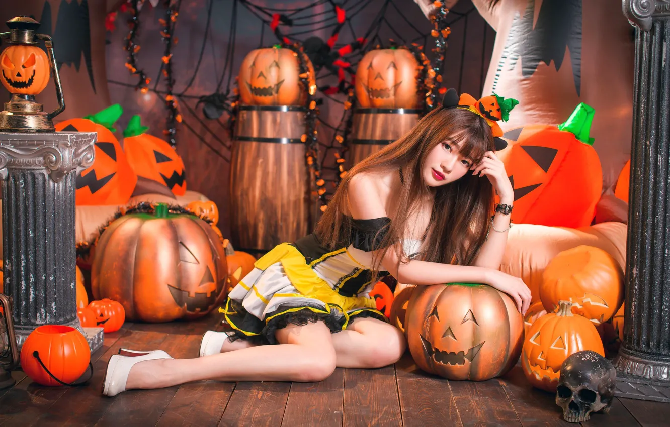 Фото обои девушка, тыквы, Хеллоуин, азиатка