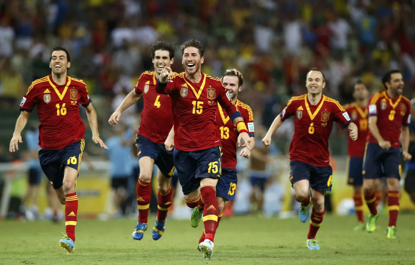 Фото обои футбол, Хави, Football, Spain, Xavi, Andres Iniesta, Рамос, Juan Mata