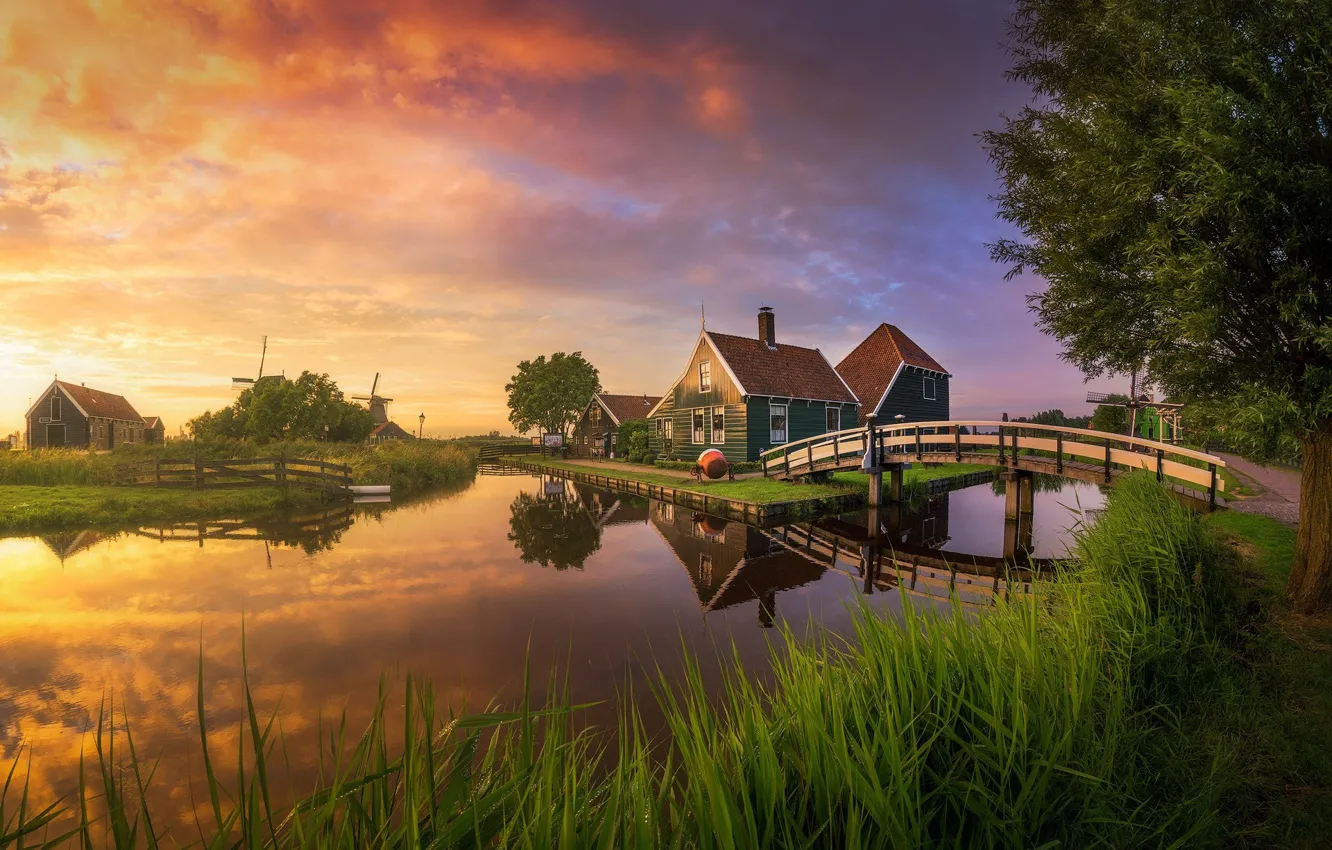 Фото обои лето, город, канал, домики, Нидерланды, мостик, поселок