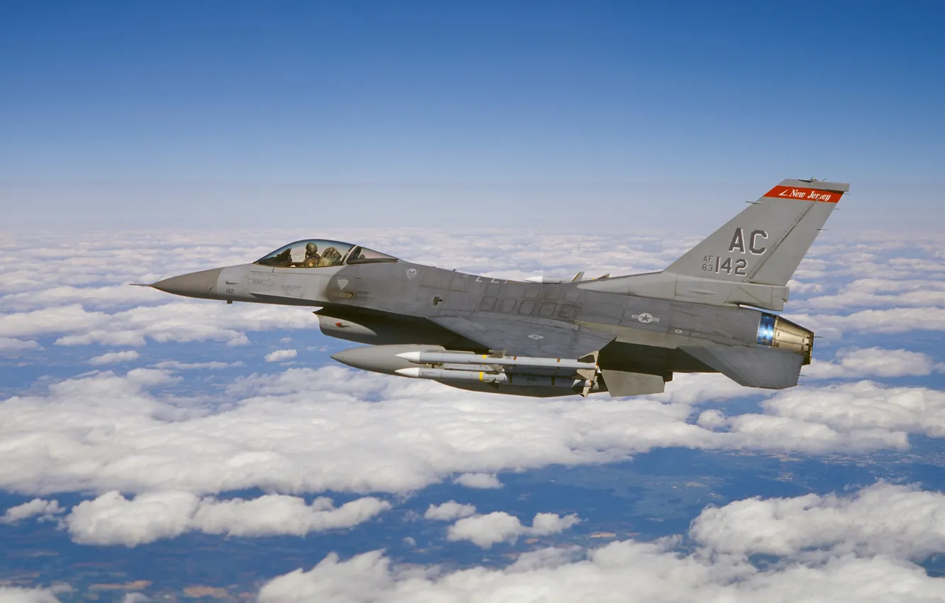 Фото обои облака, американский, лёгкий, многофункциональный, истребитель четвёртого поколения, F-16C/J