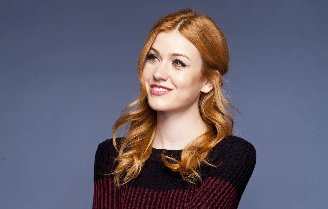 Фото обои улыбка, актриса, рыжая, Katherine McNamara