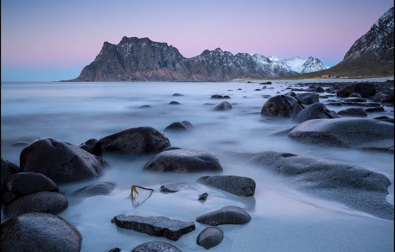 Фото обои море, горы, камни, побережье, Норвегия, Norway, Lofoten, Utakleiv