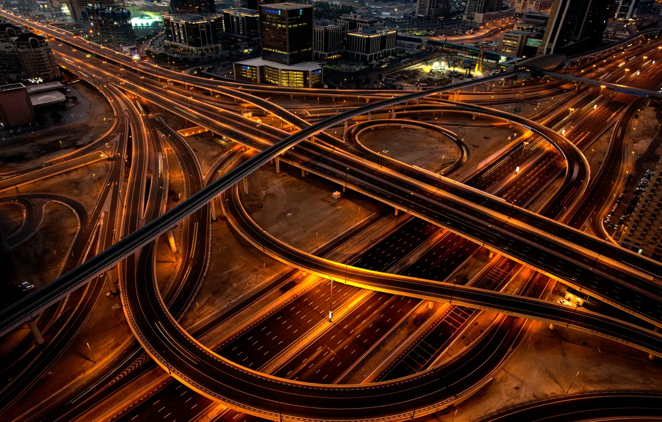 Фото обои дорога, линии, ночь, мост, город, огни, темнота, движение