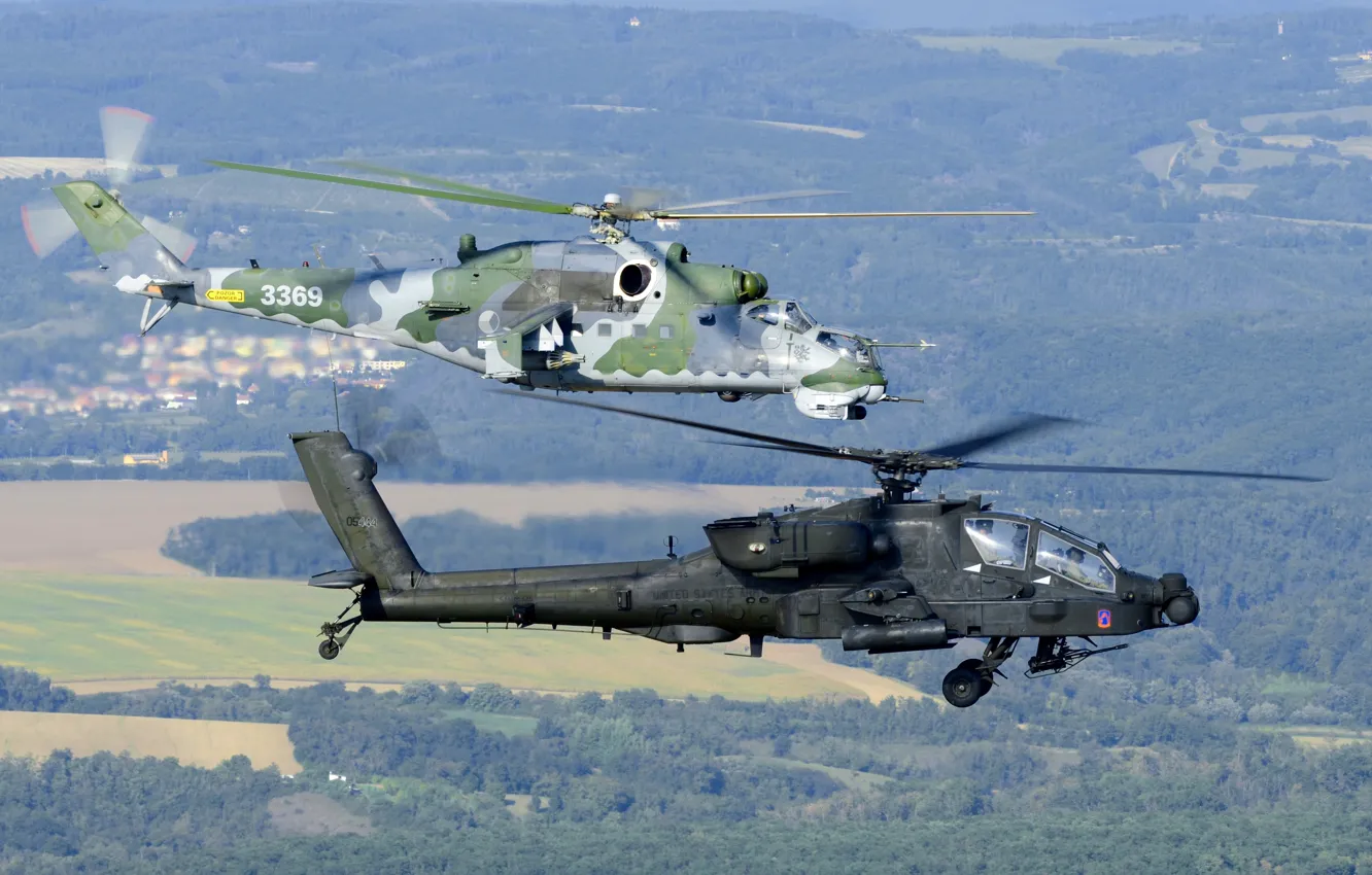 Фото обои пара, вертолёт, Ми-24, AH-64 Apache, ударный, вертолёты
