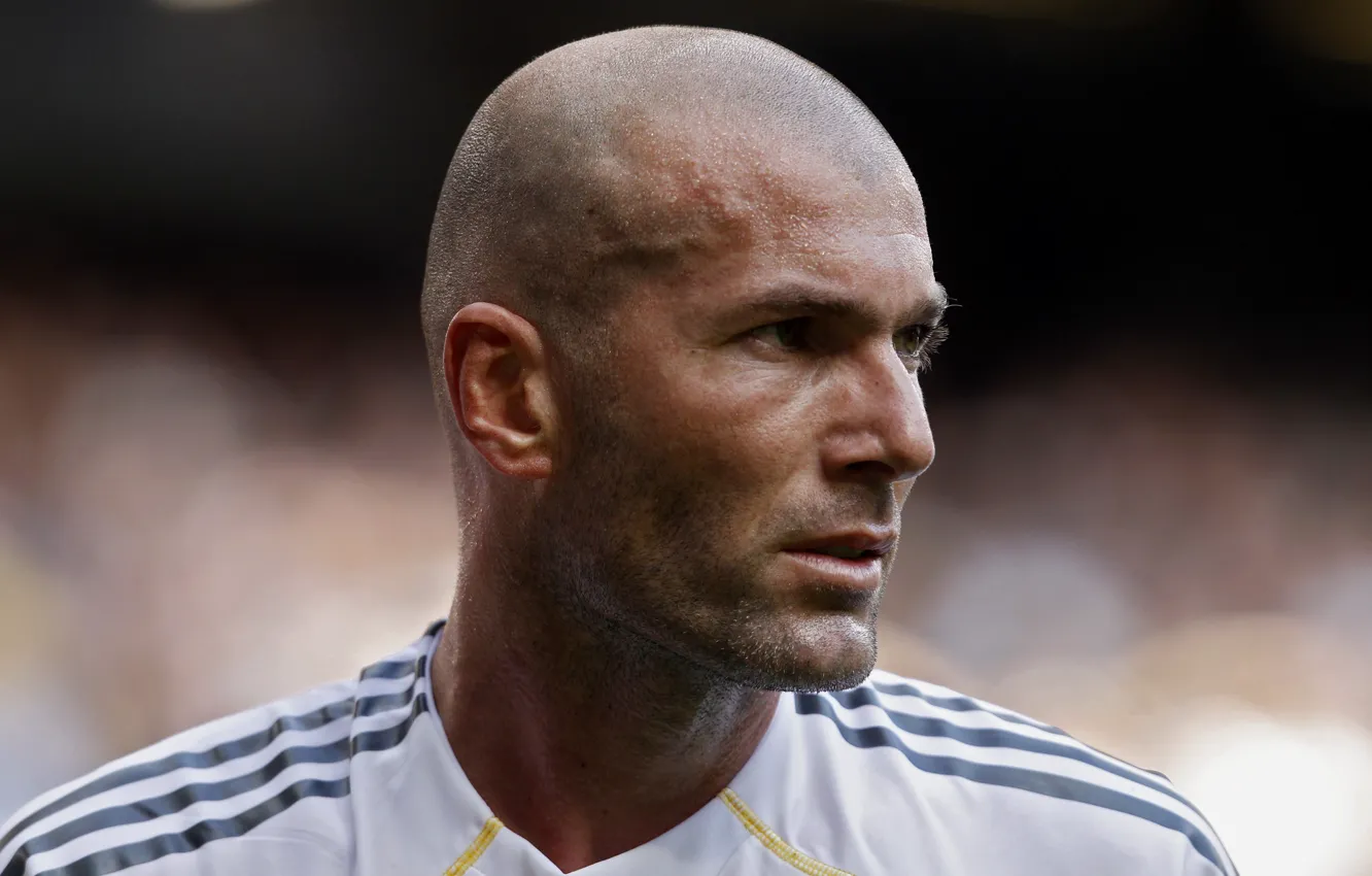 Фото обои Спорт, Футбол, Мужчина, Реал Мадрид, Real Madrid, Футболист, Легенда, Zinedine Zidane