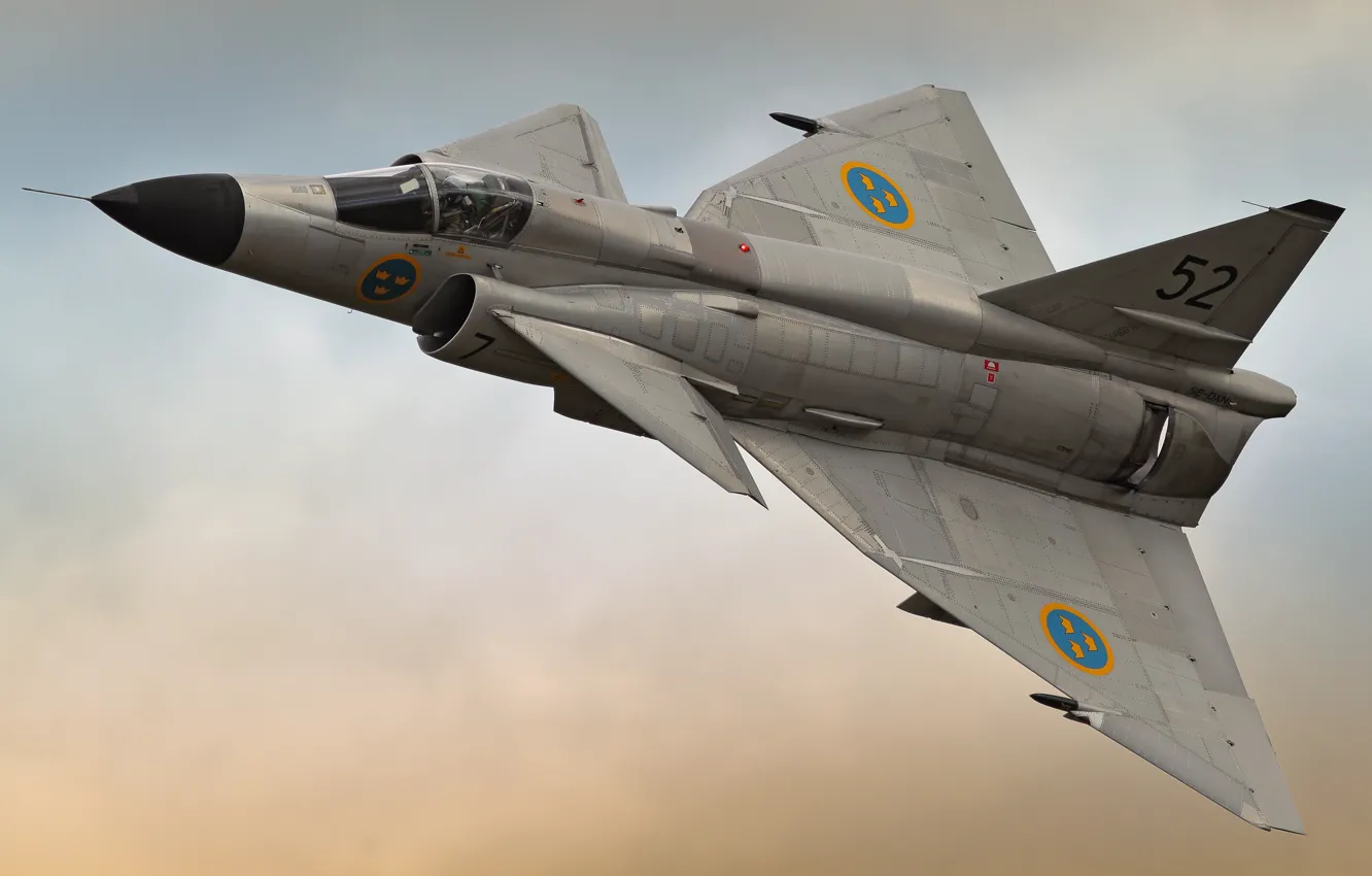 Фото обои Истребитель, Пилот, SAAB, ВВС Швеции, Saab 37 Viggen