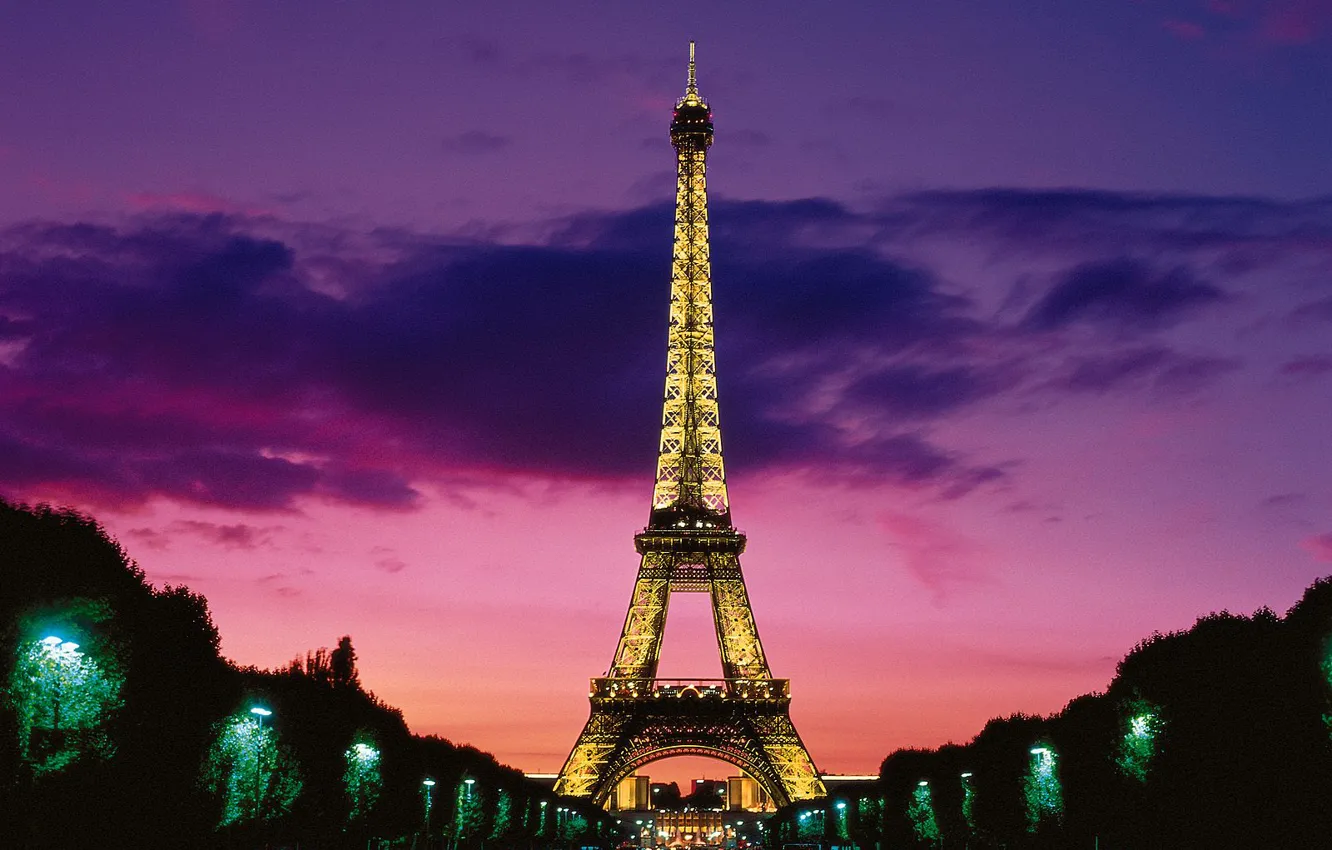 Фото обои Париж, освещение, Эйфелева башня