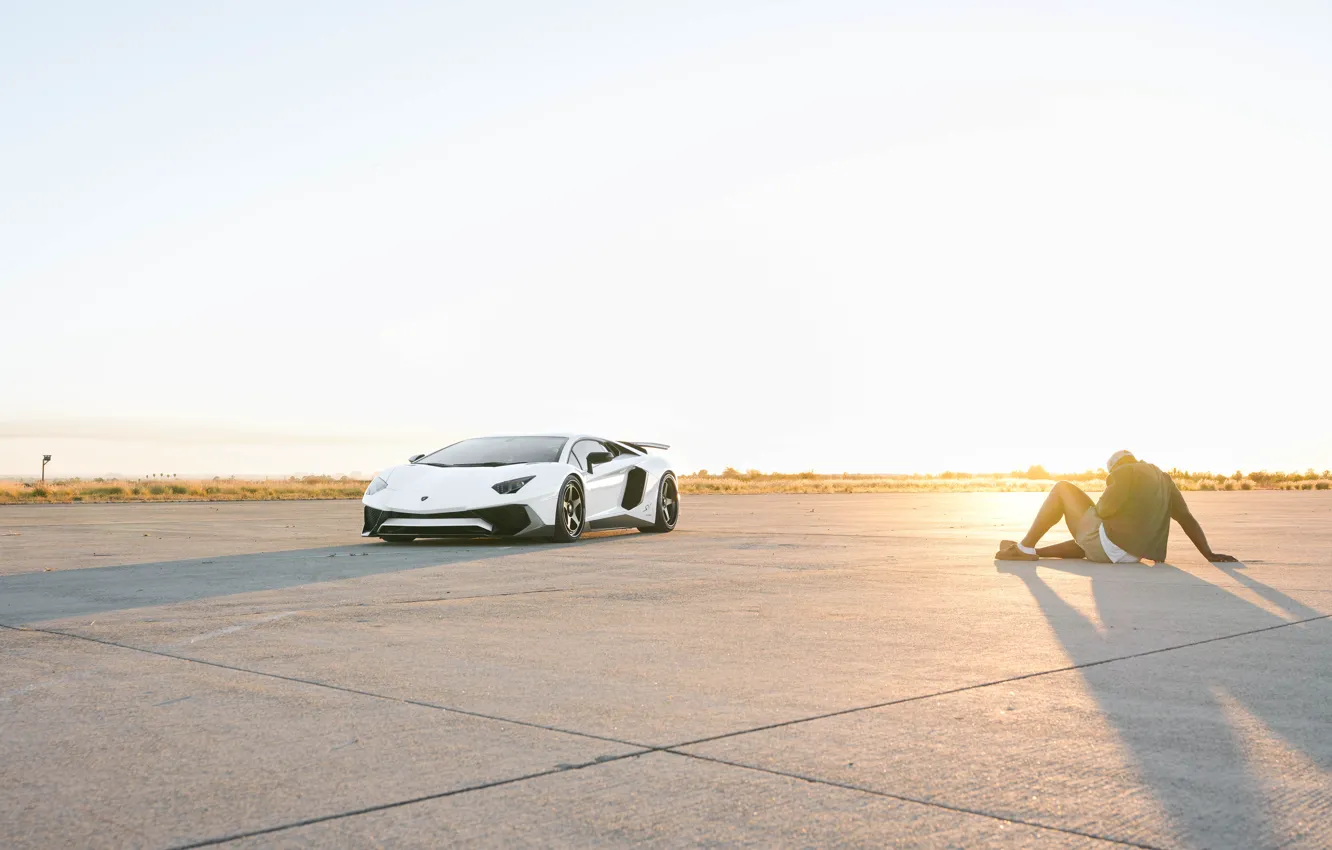 Фото обои White, Aventador, Man, LP770-4 SVJ