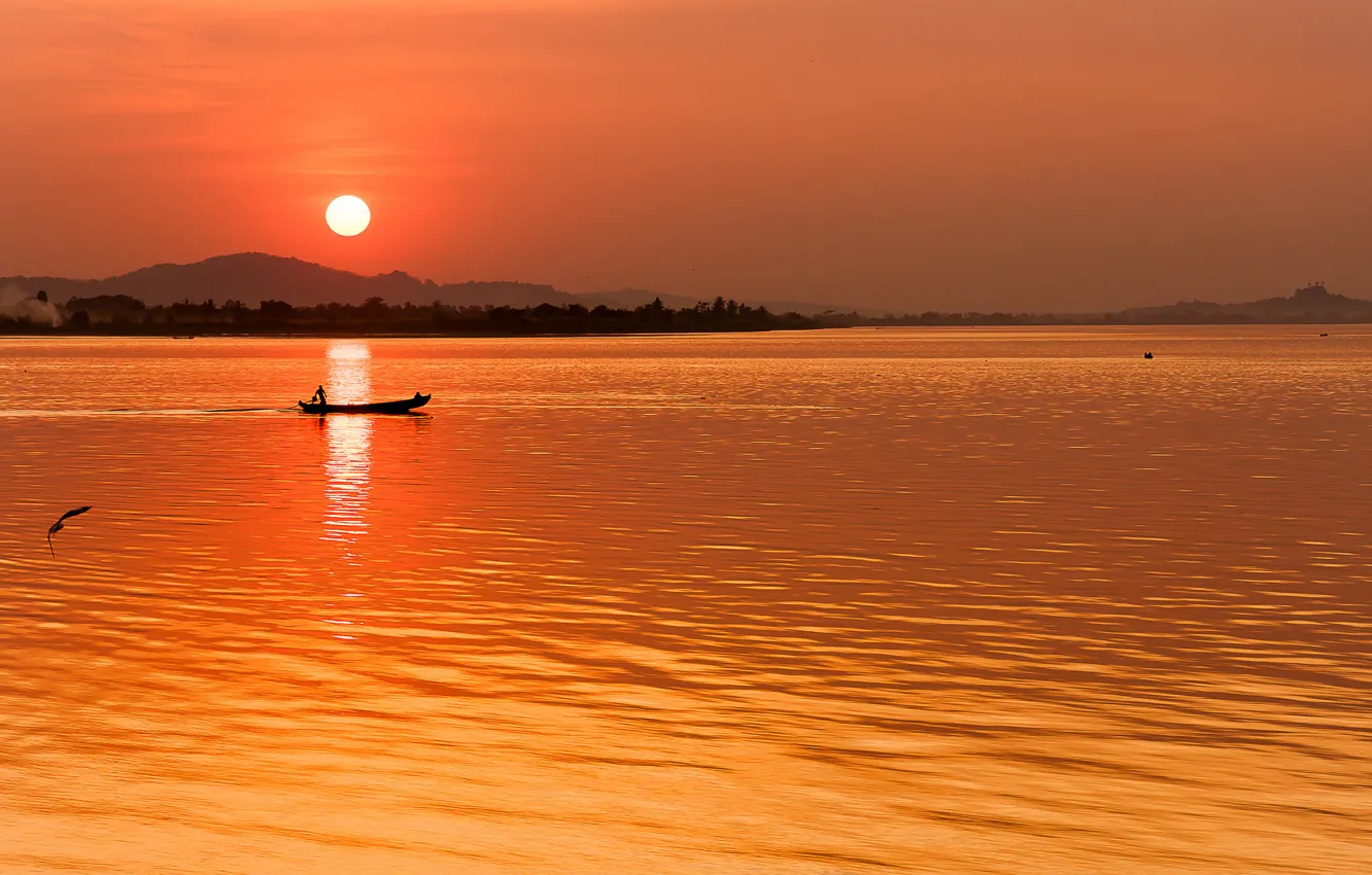Фото обои солнце, река, рассвет, лодка