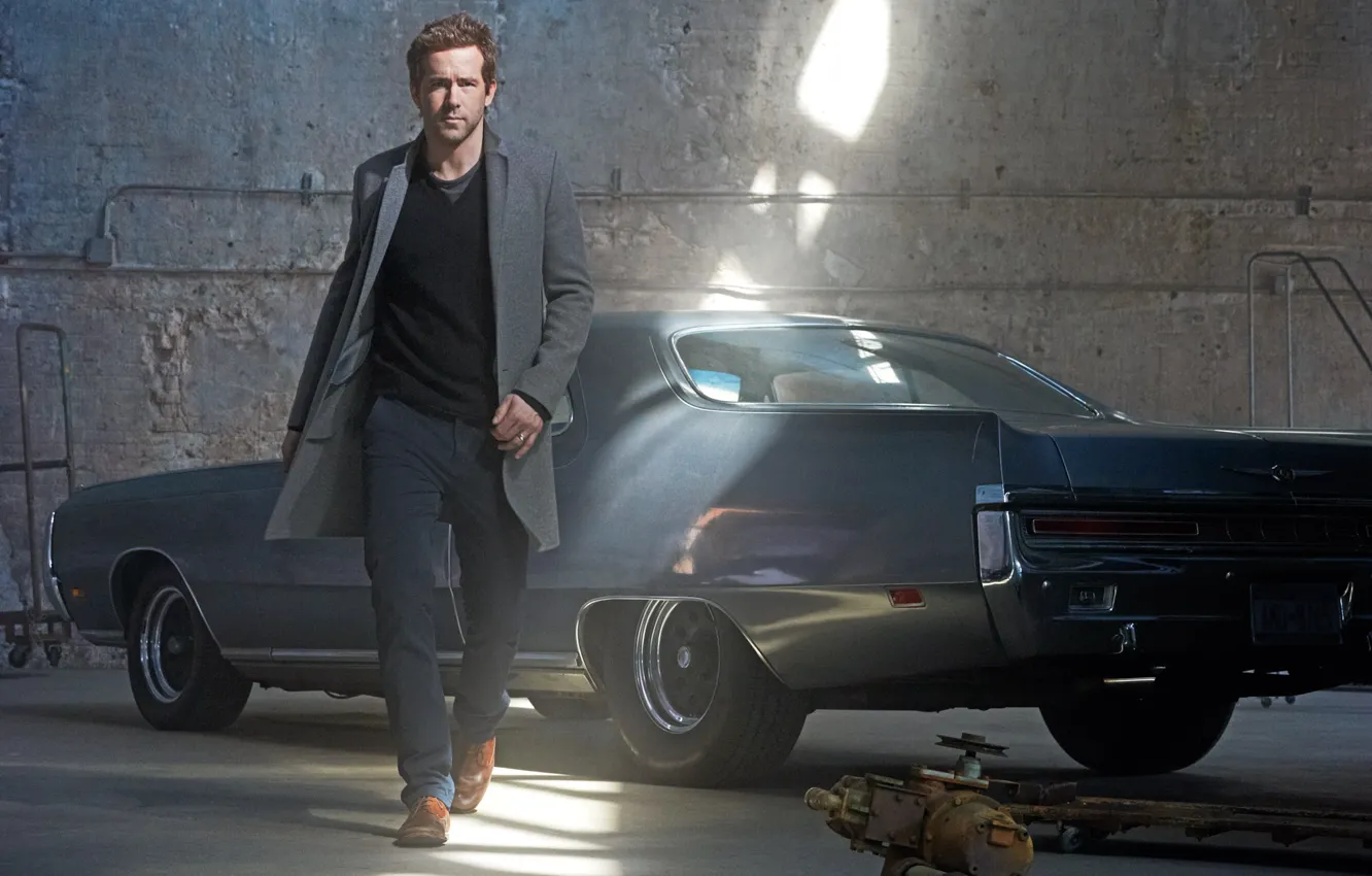 Фото обои авто, взгляд, мужчина, Ryan Reynolds