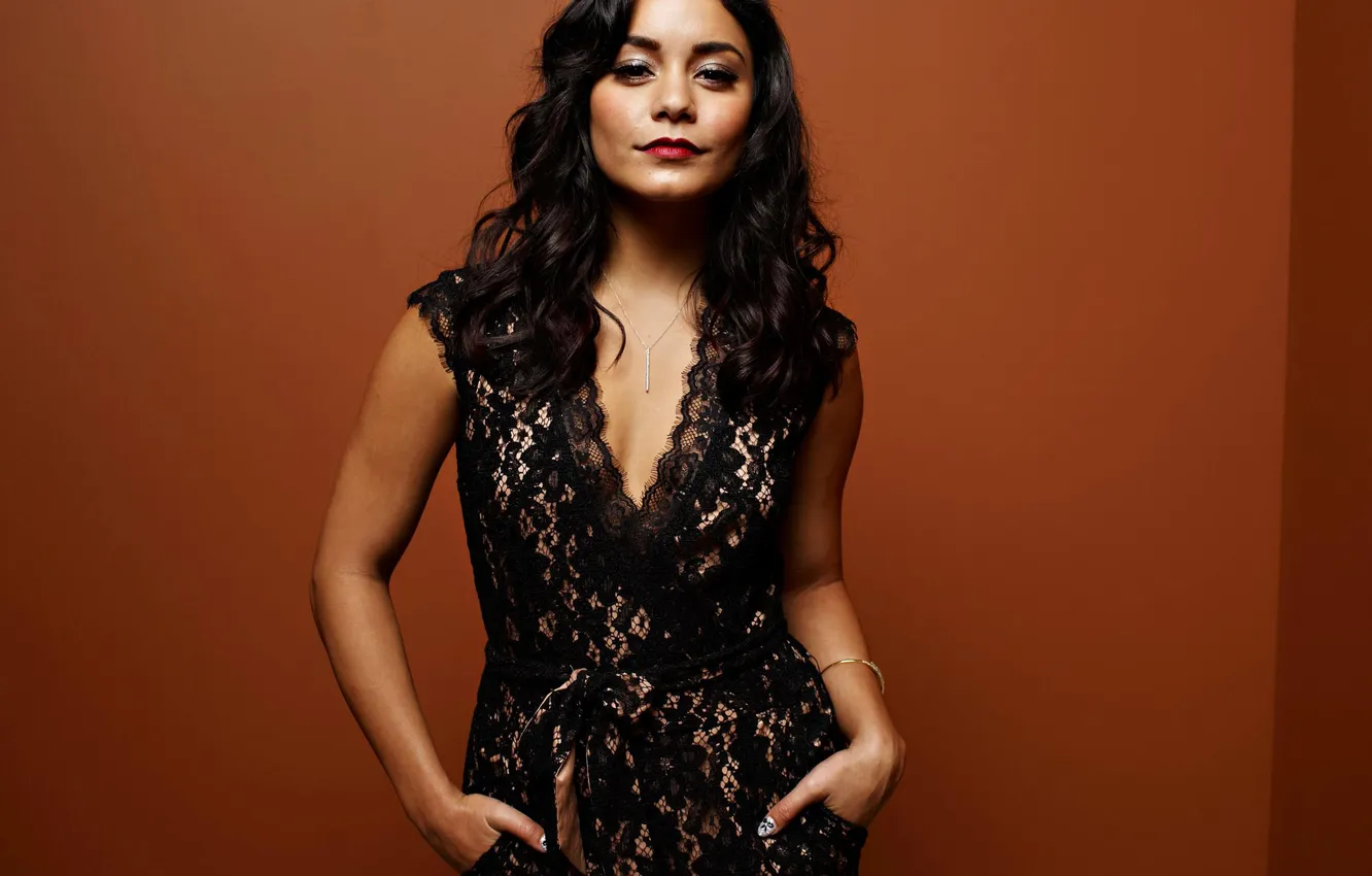 Фото обои взгляд, девушка, поза, макияж, фигура, актриса, Vanessa Hudgens, Vanessa Anne Hudgens