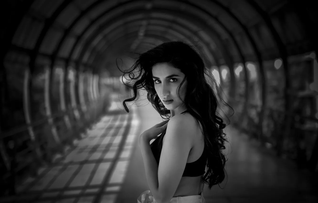 Фото обои girl, hot, sexy, eyes, smile, beautiful, figure, model