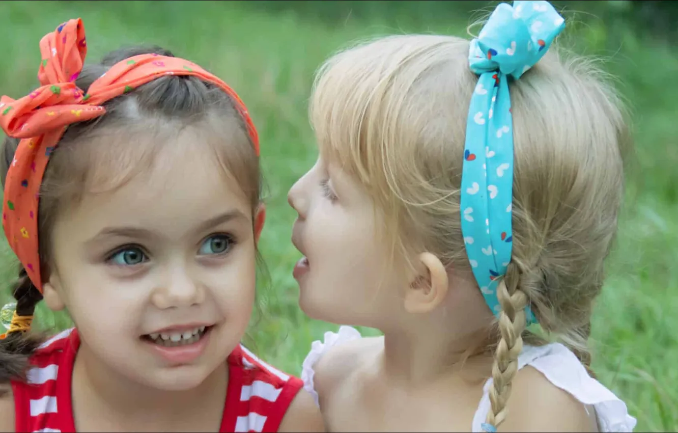 Фото обои эмоции, настроение, девочки, две, Girls, two, mood, emotions