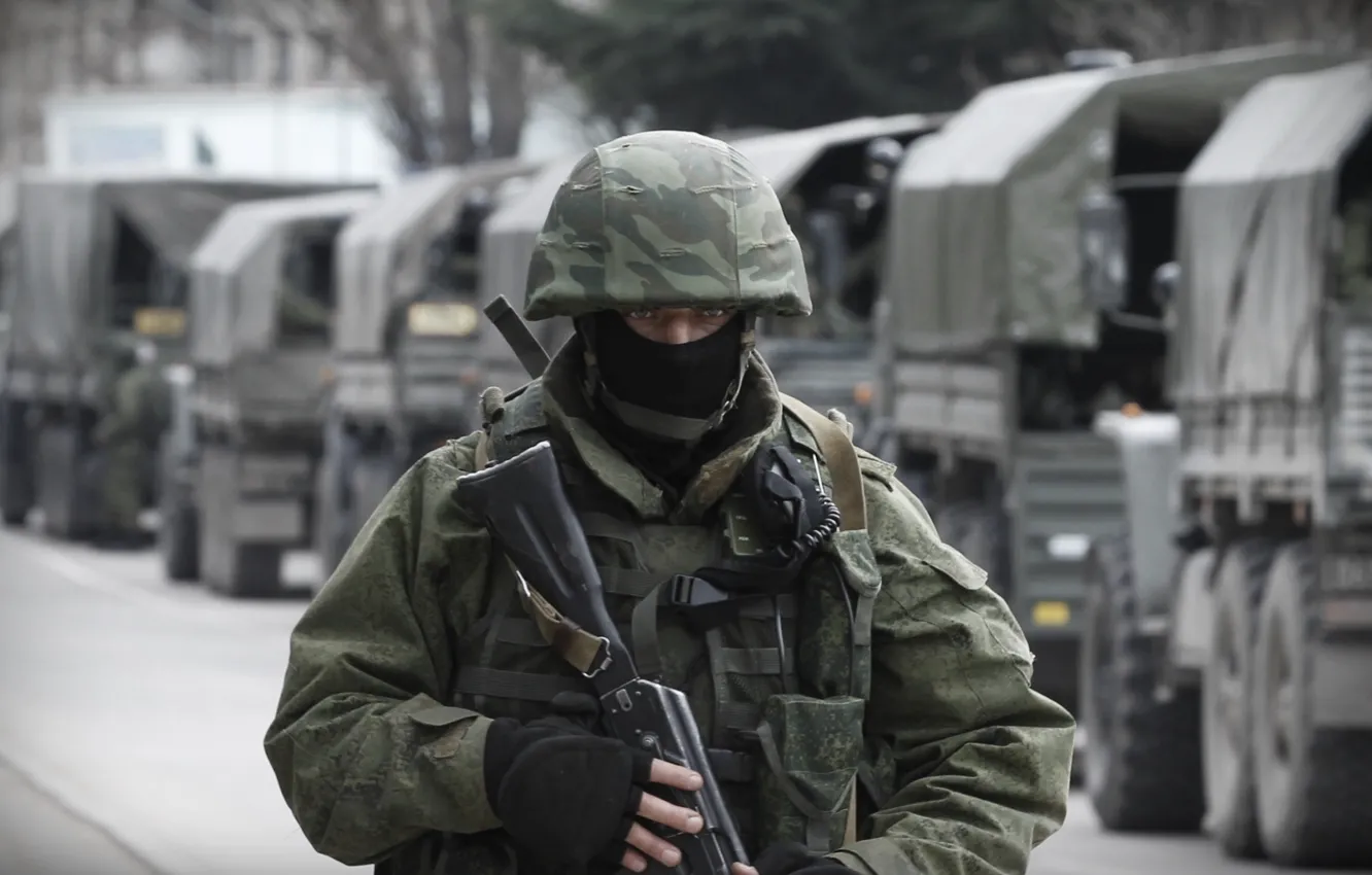 Фото обои маска, солдат, автомат, шлем, Россия, Крым, военный, Республика