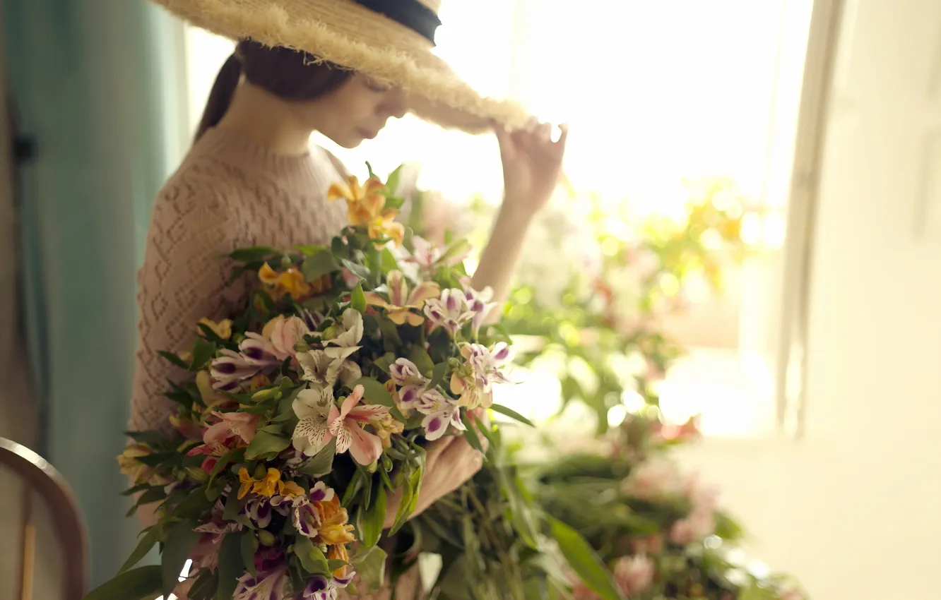 Фото обои девушка, цветы, фон