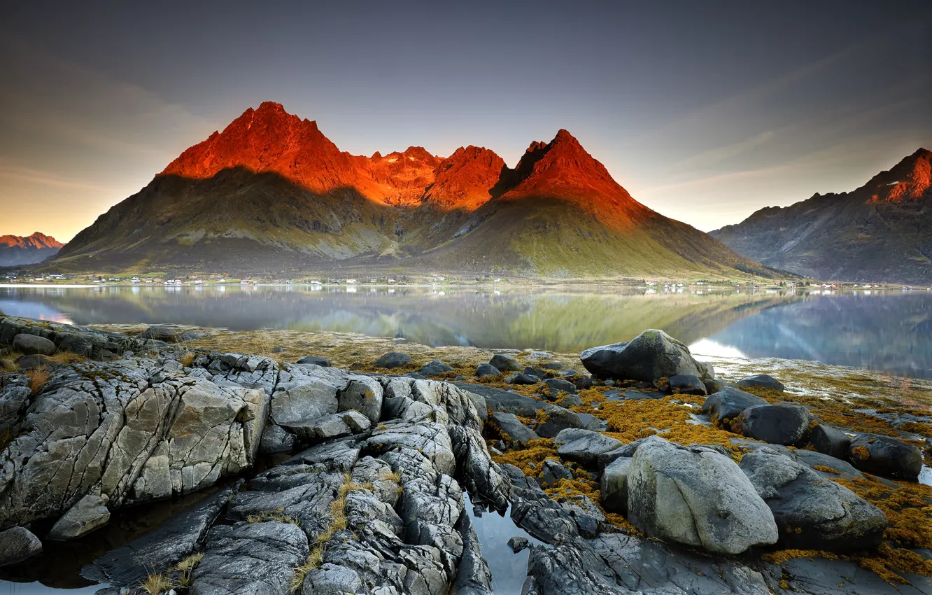 Фото обои свет, горы, скалы, Норвегия, фьорд