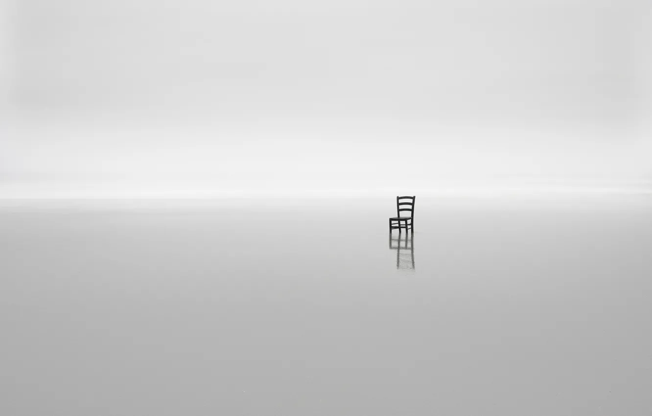 Фото обои море, туман, минимализм, стул