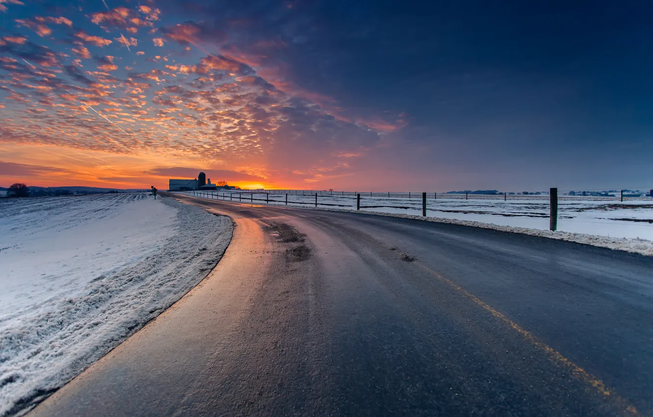 Фото обои зима, дорога, небо, облака, снег, пейзаж, закат, природа