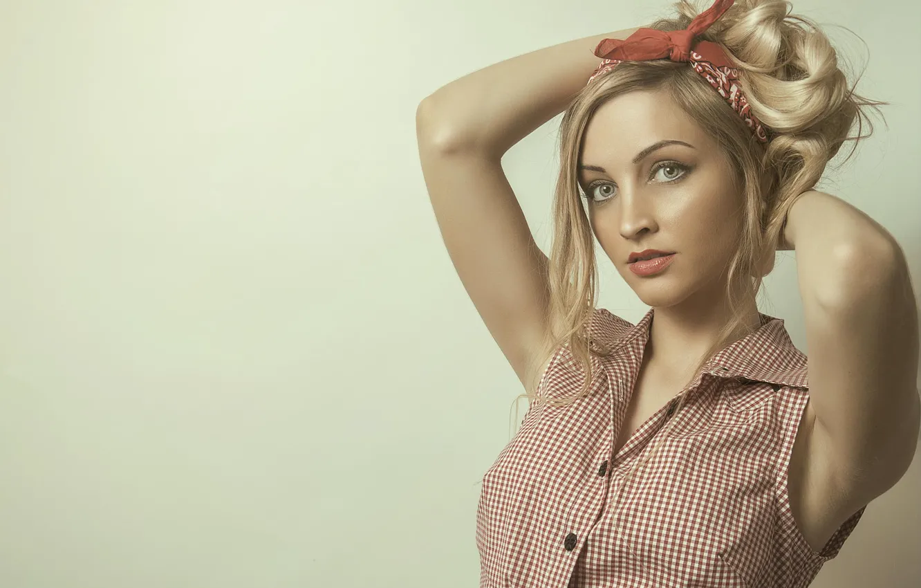 Фото обои Girl, Beautiful, Studio, Photography, Fashion, Hair, Hands, Shirt
