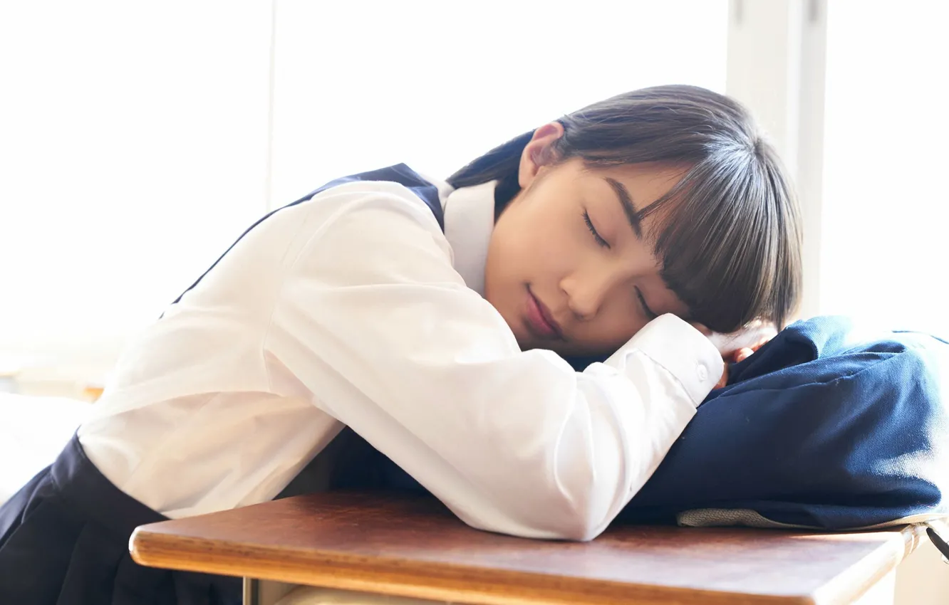 Фото обои woman, model, asian, bag, sleeping, japanese, uniform, desk