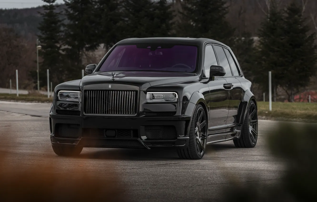 Фото обои Rolls Royce, Black, SUV, Brick, Cullinan