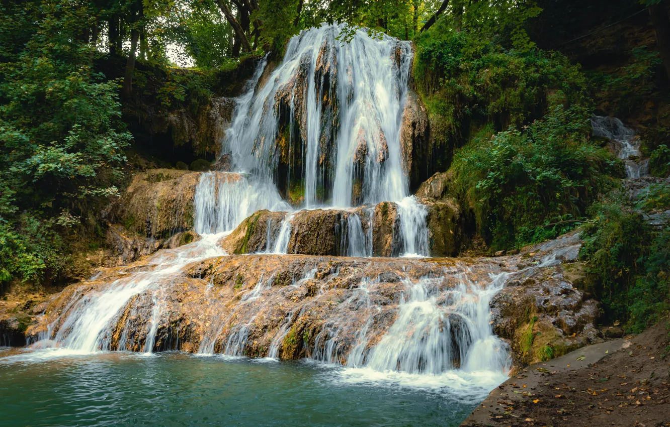 Фото обои камни, скалы, берег, водопад, поток, каскад, кусты