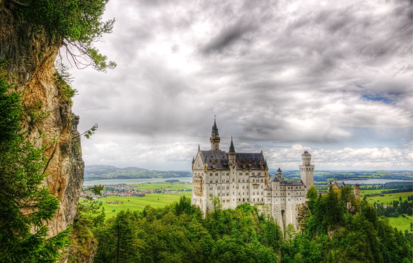 Фото обои лес, Германия, долина, Замок, Бавария, Нойшванштайн, юго-западная