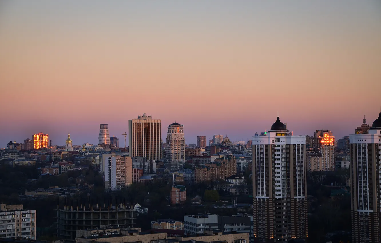 Фото обои небо, дома, вечер, крыши, Киев