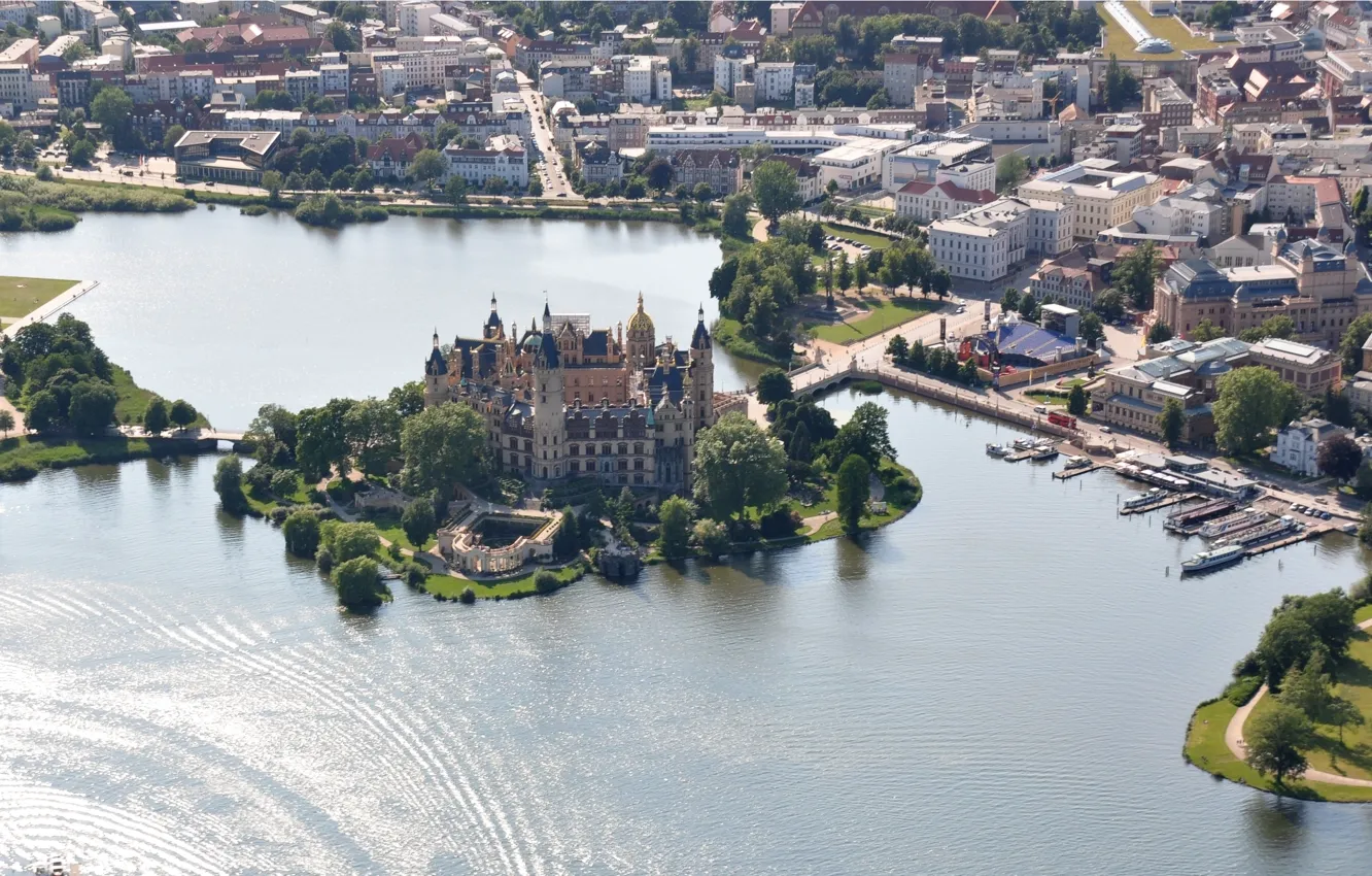 Фото обои city, wallpaper, lake