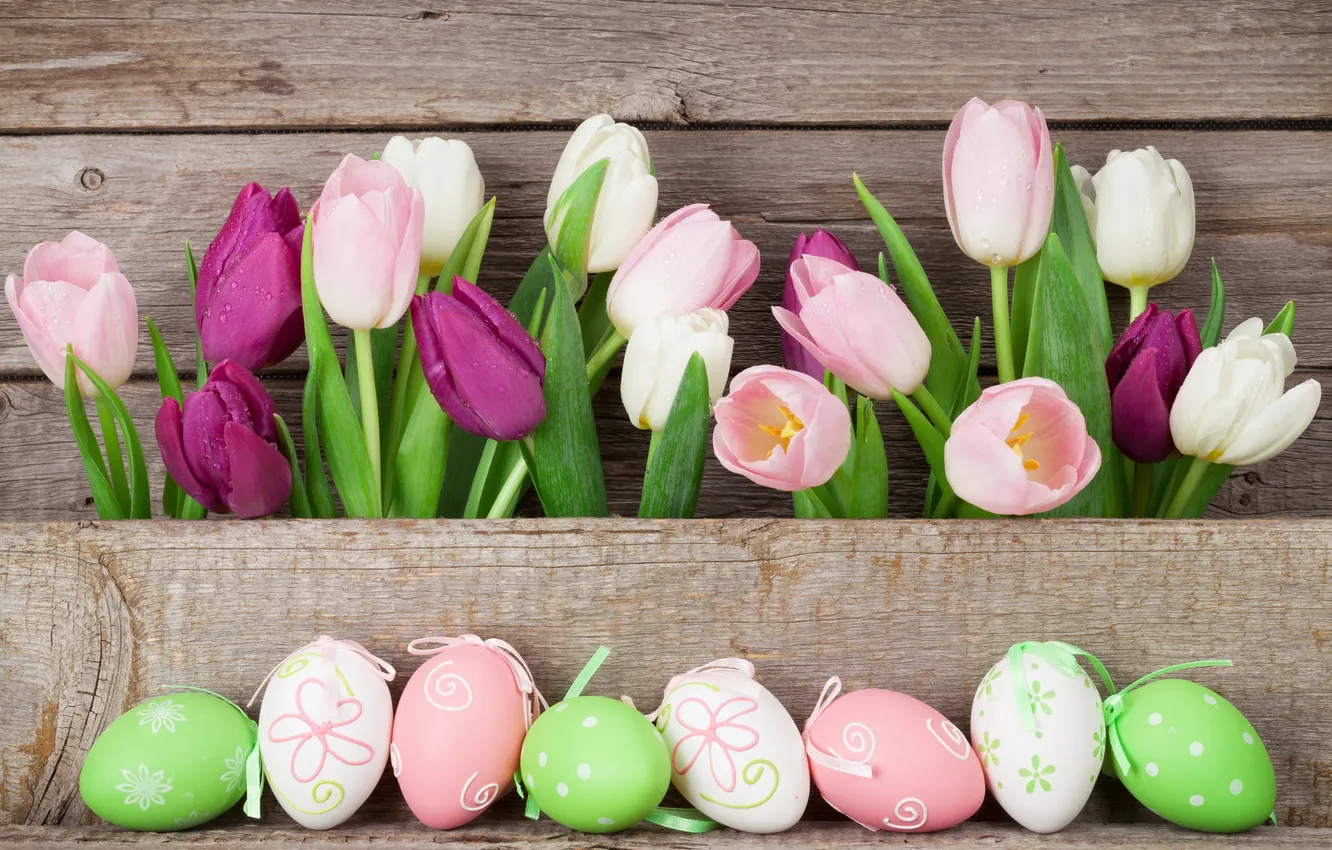 Фото обои цветы, яйца, весна, colorful, Пасха, happy, wood, pink