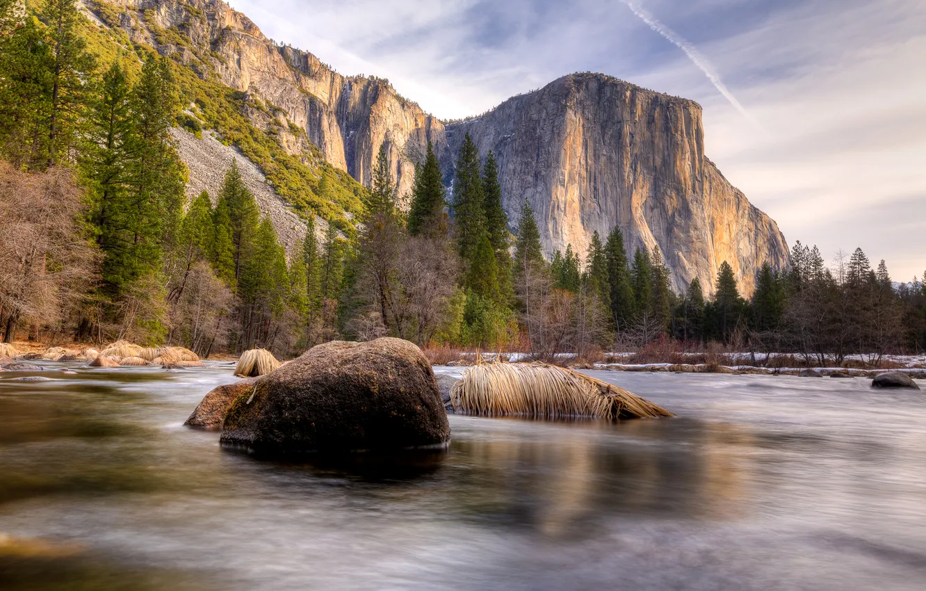 Фото обои небо, облака, деревья, горы, озеро, камень, Yosemite, National Park
