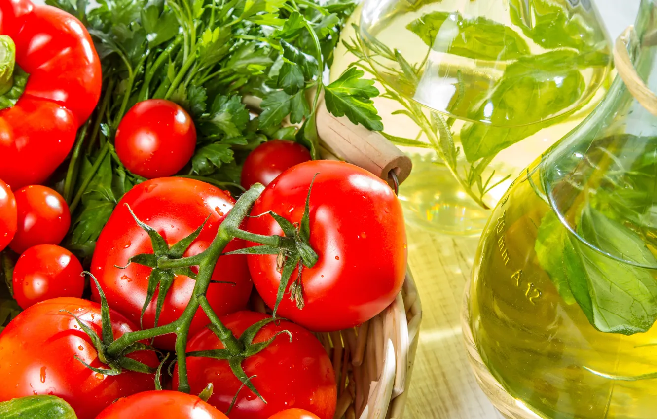 Фото обои зелень, корзина, масло, овощи, помидоры, петрушка